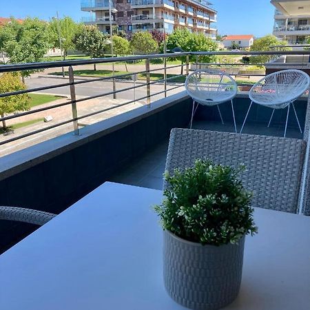 Acogedor Apartamento Con Terraza En 포르토노보 외부 사진